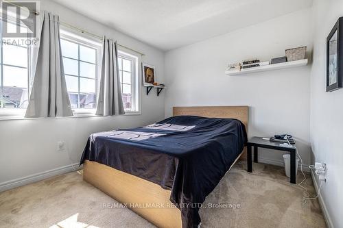 341 Woodfern Way, Newmarket, ON - Indoor Photo Showing Bedroom