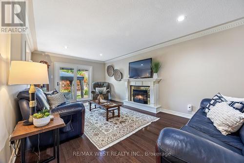 38 Addison Street, Richmond Hill (North Richvale), ON - Indoor Photo Showing Living Room With Fireplace