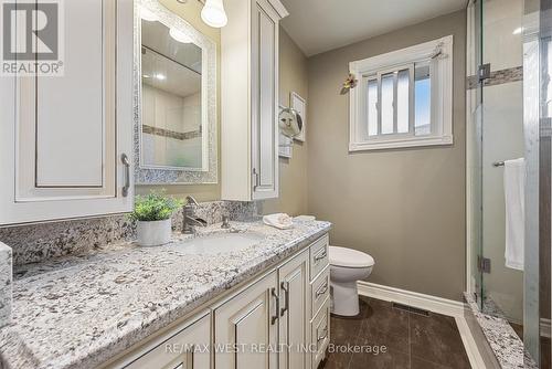 38 Addison Street, Richmond Hill (North Richvale), ON - Indoor Photo Showing Bathroom