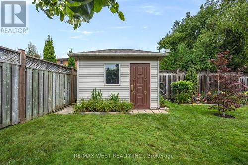 38 Addison Street, Richmond Hill (North Richvale), ON - Outdoor