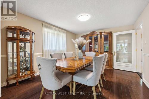 38 Addison Street, Richmond Hill (North Richvale), ON - Indoor Photo Showing Dining Room