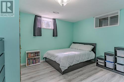 62 Nicole Marie Avenue, Barrie (East Bayfield), ON - Indoor Photo Showing Bedroom