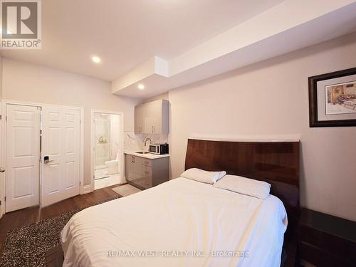 164 Dunn Avenue, Toronto (South Parkdale), ON - Indoor Photo Showing Bedroom