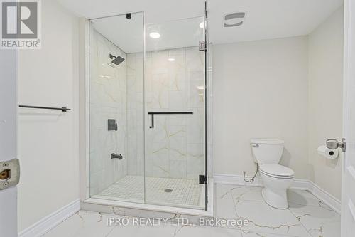 131 Mountainview Road S, Halton Hills (Georgetown), ON - Indoor Photo Showing Bathroom