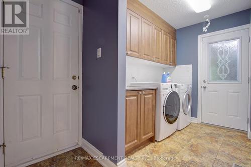 1760 Solitaire Court, Mississauga (Erin Mills), ON - Indoor Photo Showing Laundry Room