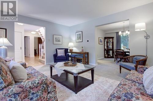 1760 Solitaire Court, Mississauga (Erin Mills), ON - Indoor Photo Showing Living Room