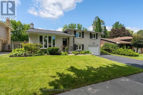 483 Grand View Avenue, London, ON - Outdoor With Facade