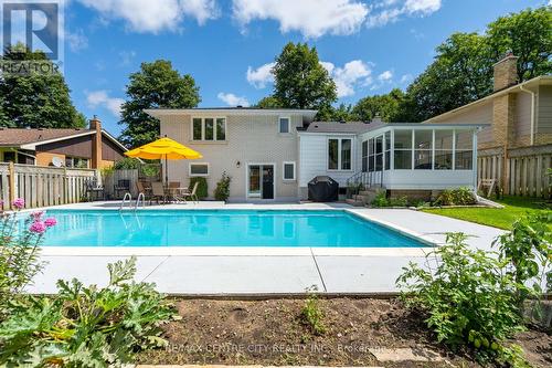 483 Grand View Avenue, London, ON - Outdoor With In Ground Pool