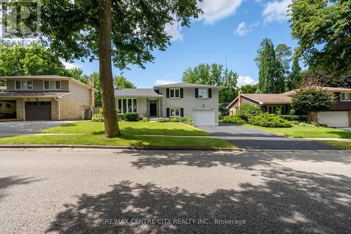 483 Grand View Avenue, London, ON - Outdoor With Facade