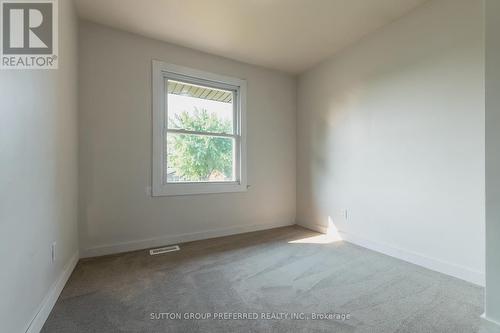 230 Chittick Crescent, Thames Centre (Dorchester), ON - Indoor Photo Showing Other Room