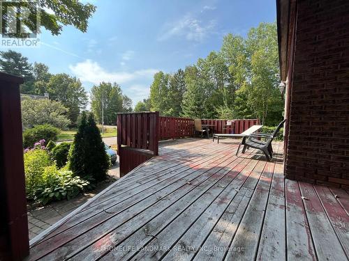 136 Frontenac Crescent, Deep River, ON - Outdoor With Deck Patio Veranda