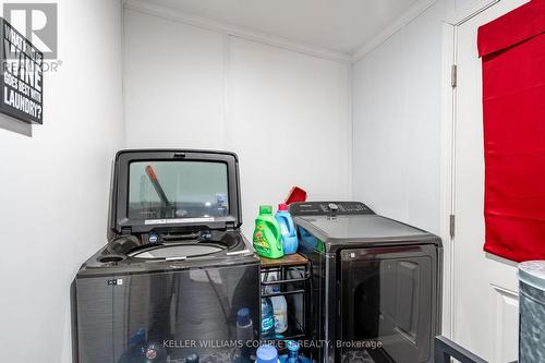 4 Bent Willow Court, Haldimand, ON - Indoor Photo Showing Laundry Room