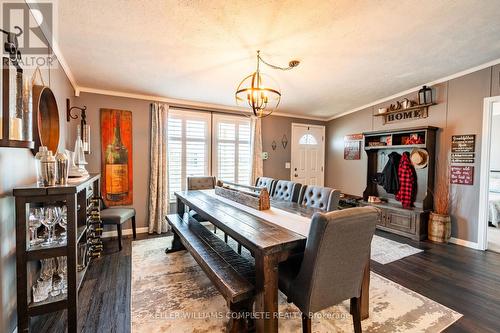 4 Bent Willow Court, Haldimand, ON - Indoor Photo Showing Dining Room