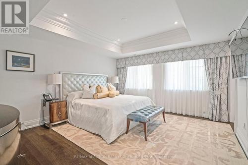 32 Truman Road, Toronto (St. Andrew-Windfields), ON - Indoor Photo Showing Bedroom