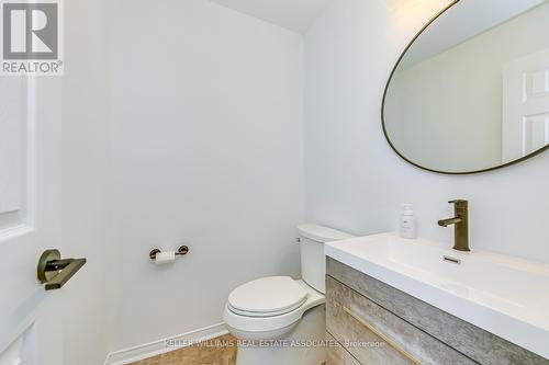 2254 Empire Crescent, Burlington (Orchard), ON - Indoor Photo Showing Bathroom