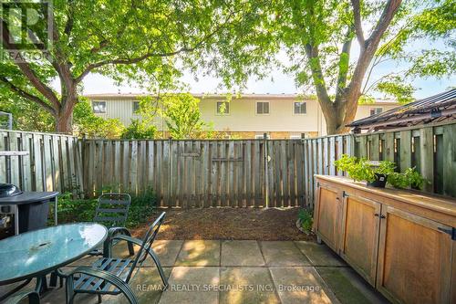 57 - 6779 Glen Erin Drive, Mississauga (Meadowvale), ON - Outdoor