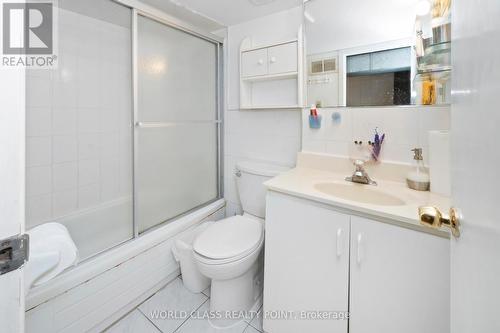 623 Ossington Avenue, Toronto (Palmerston-Little Italy), ON - Indoor Photo Showing Bathroom