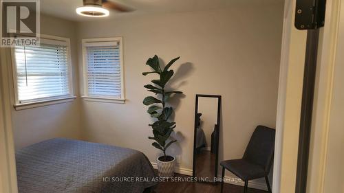 2521 Askin Avenue, Windsor, ON - Indoor Photo Showing Bedroom