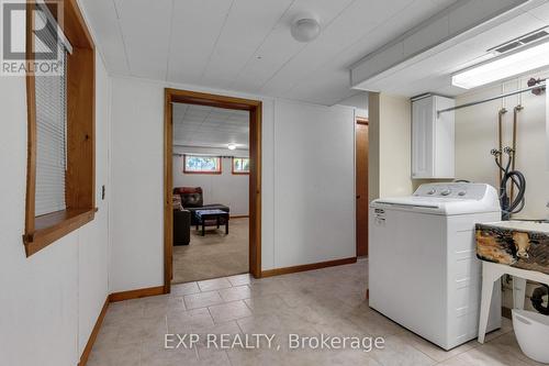 142 County 8 Road, Greater Napanee, ON - Indoor Photo Showing Laundry Room