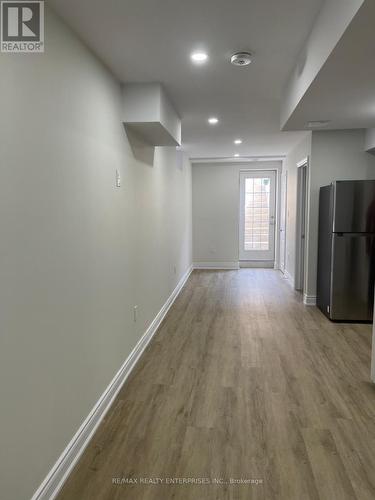 19 Dale Meadows Road, Brampton, ON - Indoor Photo Showing Other Room