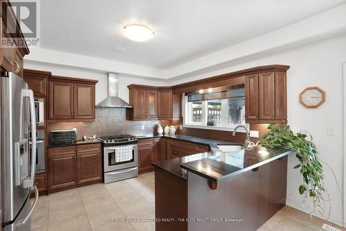 365 Hillsdale Road, Welland, ON - Indoor Photo Showing Kitchen With Upgraded Kitchen