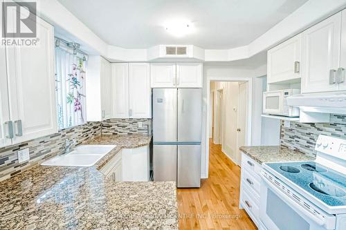 85 Tansley Avenue, Toronto (Bendale), ON - Indoor Photo Showing Kitchen With Double Sink