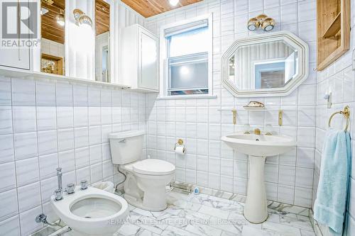 85 Tansley Avenue, Toronto (Bendale), ON - Indoor Photo Showing Bathroom