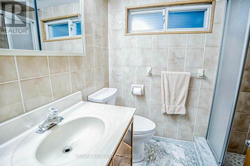 85 Tansley Avenue, Toronto (Bendale), ON - Indoor Photo Showing Bathroom