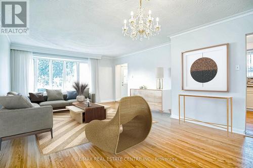 85 Tansley Avenue, Toronto (Bendale), ON - Indoor Photo Showing Living Room