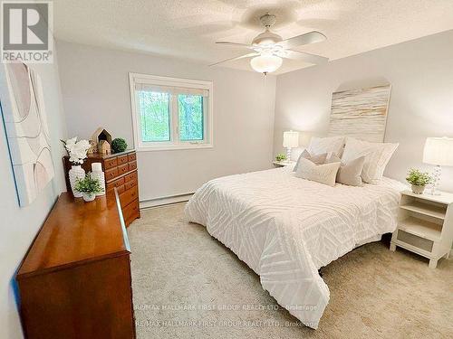 5 - 75 Southbank Drive, Bracebridge, ON - Indoor Photo Showing Bedroom