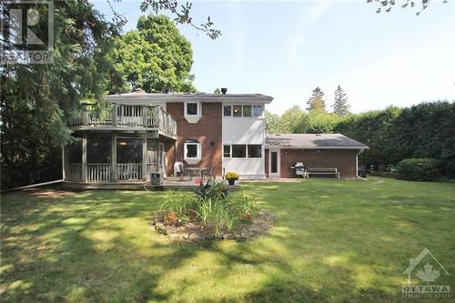 18 Kingsford Crescent, Kanata, ON - Outdoor With Deck Patio Veranda