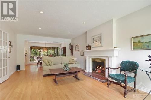 18 Kingsford Crescent, Kanata, ON - Indoor Photo Showing Living Room With Fireplace