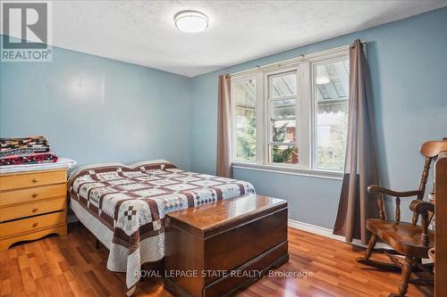 150 Prospect Street N, Hamilton (Gibson), ON - Indoor Photo Showing Bedroom