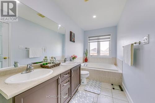 63 Portrush Trail, Brampton (Credit Valley), ON - Indoor Photo Showing Bathroom