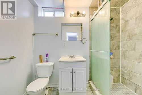 63 Portrush Trail, Brampton (Credit Valley), ON - Indoor Photo Showing Bathroom