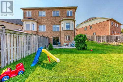 63 Portrush Trail, Brampton, ON - Outdoor