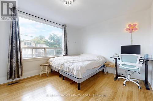 43 Torrens Avenue, Toronto (Broadview North), ON - Indoor Photo Showing Bedroom