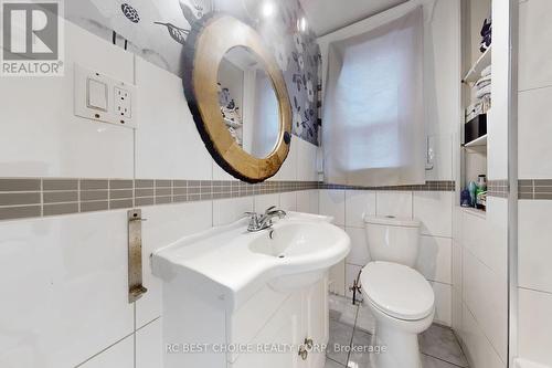 43 Torrens Avenue, Toronto (Broadview North), ON - Indoor Photo Showing Bathroom