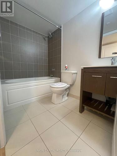 701 - 30 Meadowglen Place, Toronto (Woburn), ON - Indoor Photo Showing Bathroom