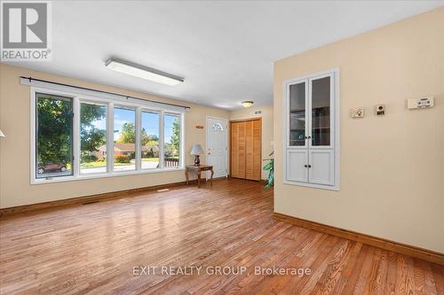 10 Croft Street, Port Hope, ON - Indoor Photo Showing Other Room