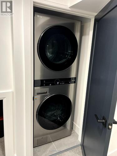 197 Ellsworth Avenue, London, ON - Indoor Photo Showing Laundry Room