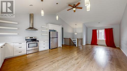 10 Rosegate Place, Conception Bay South, NL - Indoor Photo Showing Kitchen With Upgraded Kitchen