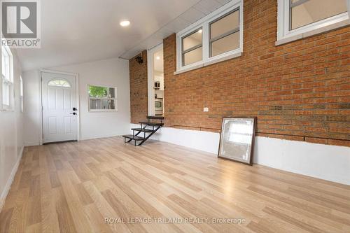 146 Burnside Drive, London, ON - Indoor Photo Showing Other Room