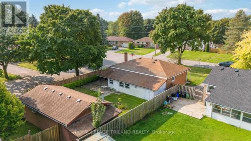 Very private backyard - 146 Burnside Drive, London, ON - Outdoor