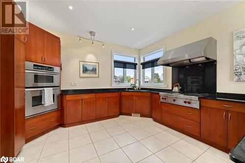 35 Settlers Landing Drive, Quinte West, ON - Indoor Photo Showing Kitchen