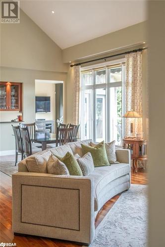 35 Settlers Landing Drive, Quinte West, ON - Indoor Photo Showing Living Room