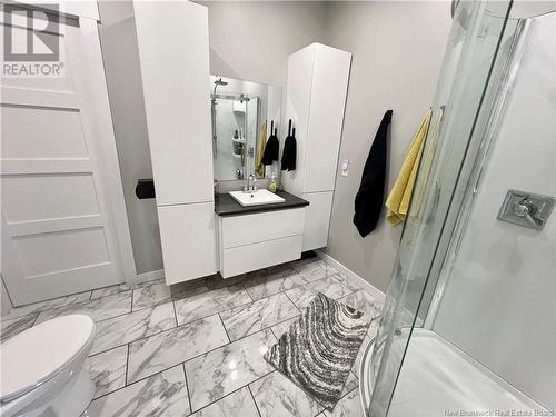 62 Rue Du Havre, Petit-Rocher, NB - Indoor Photo Showing Bathroom