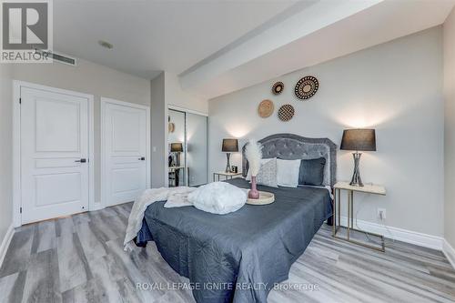 402 - 3939 Duke Of York Boulevard, Mississauga (City Centre), ON - Indoor Photo Showing Bedroom