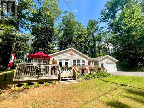 886 Muskoka Road 10 Road, Huntsville, ON - Outdoor With Deck Patio Veranda