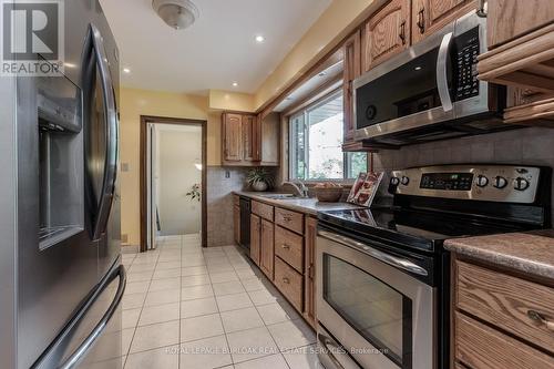 1345 Hixon Street, Oakville (Bronte East), ON - Indoor Photo Showing Kitchen